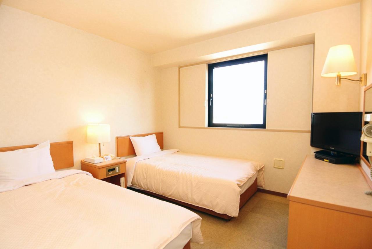 אויטה Business Hotel Kg מראה חיצוני תמונה
